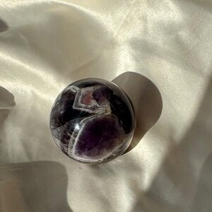 Chevron Amethyst 💜 Sphere